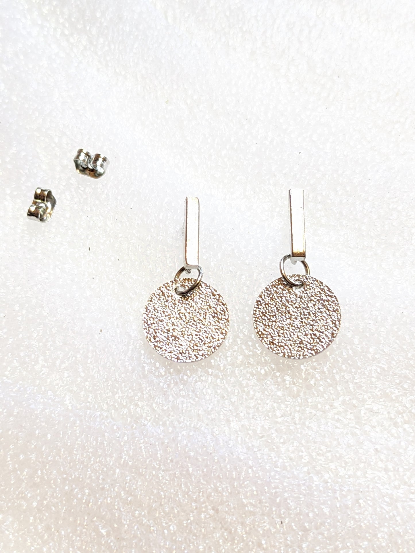 Elegant drop earrings