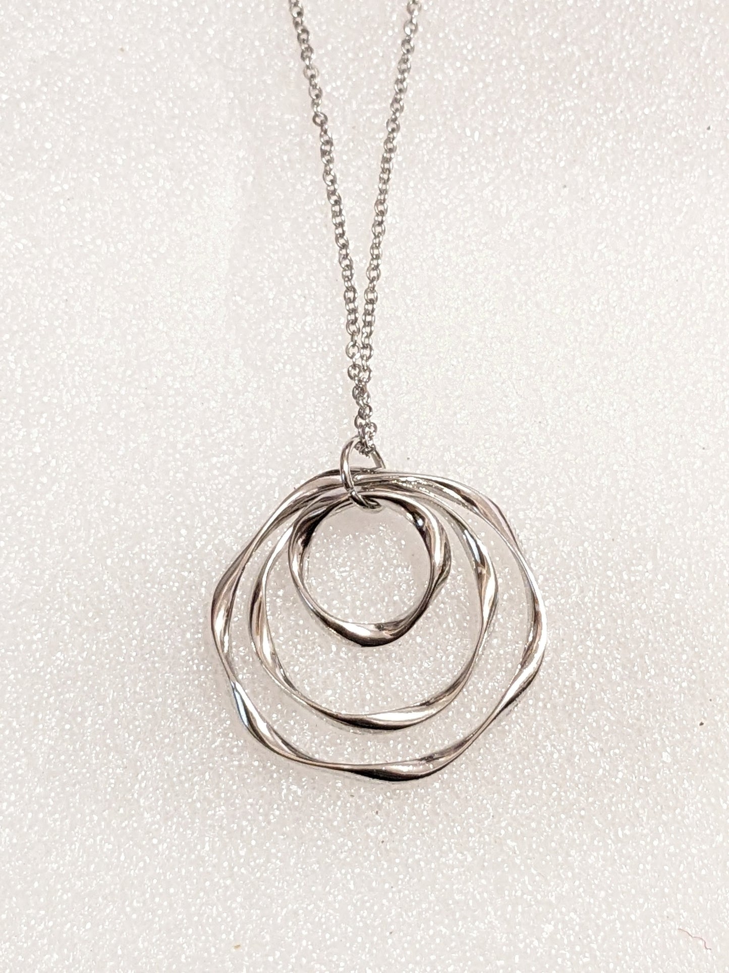 Triple hoop necklace
