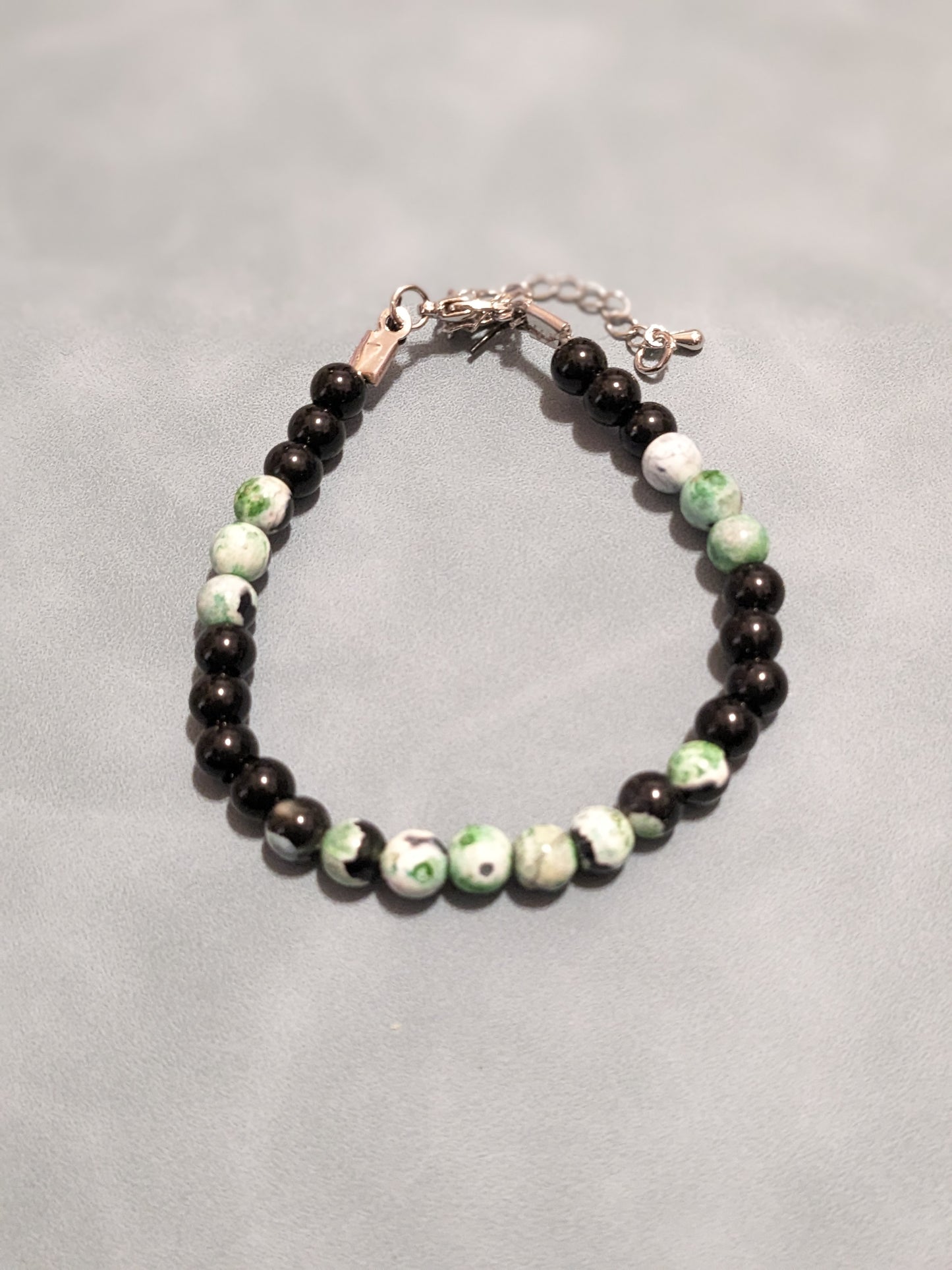 Green fire agate & onyx