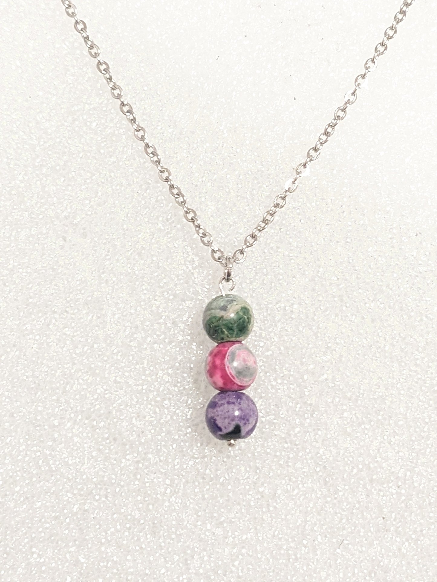 3 stone drop necklace