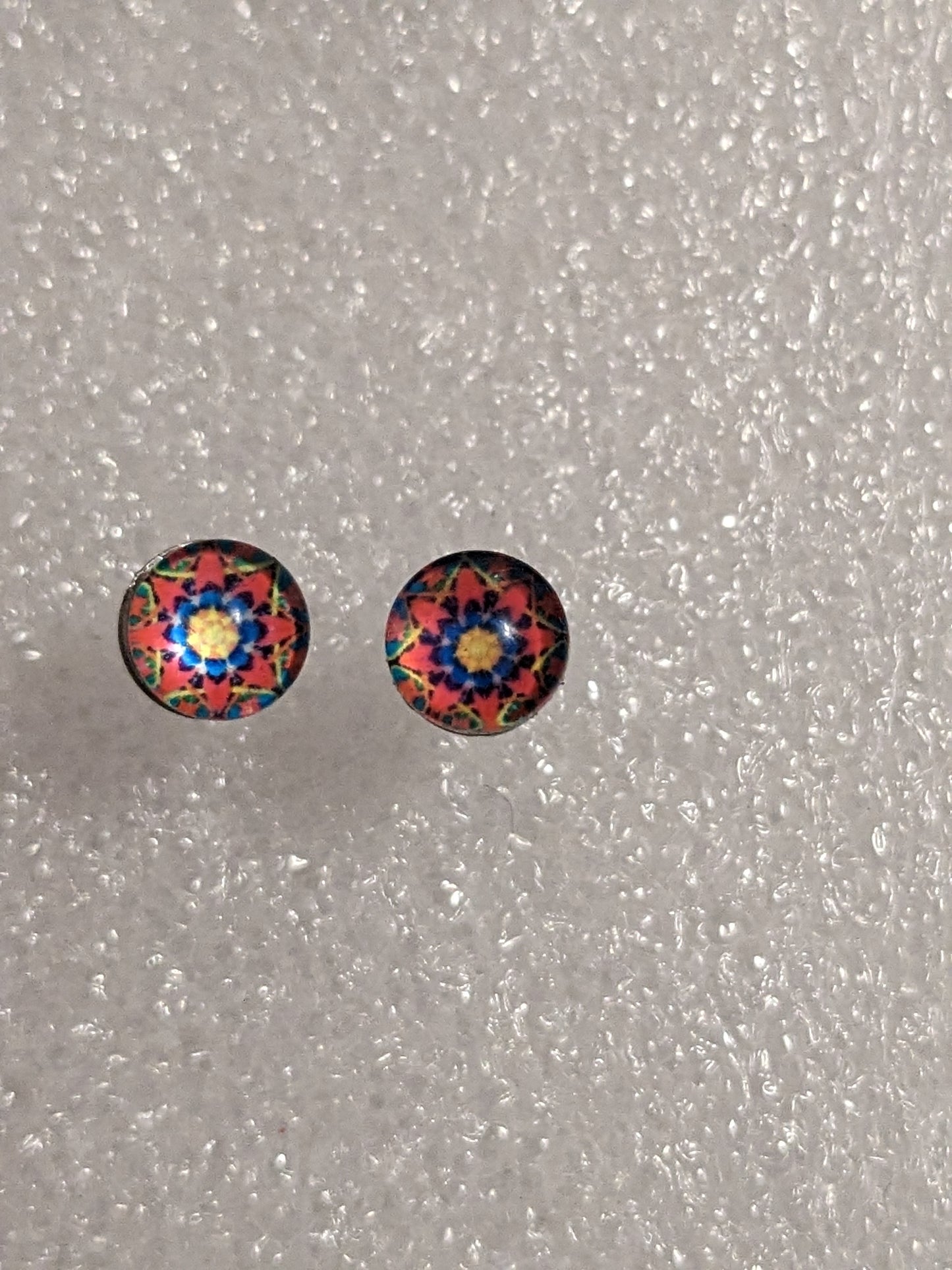 4mm glass cobonch earrings