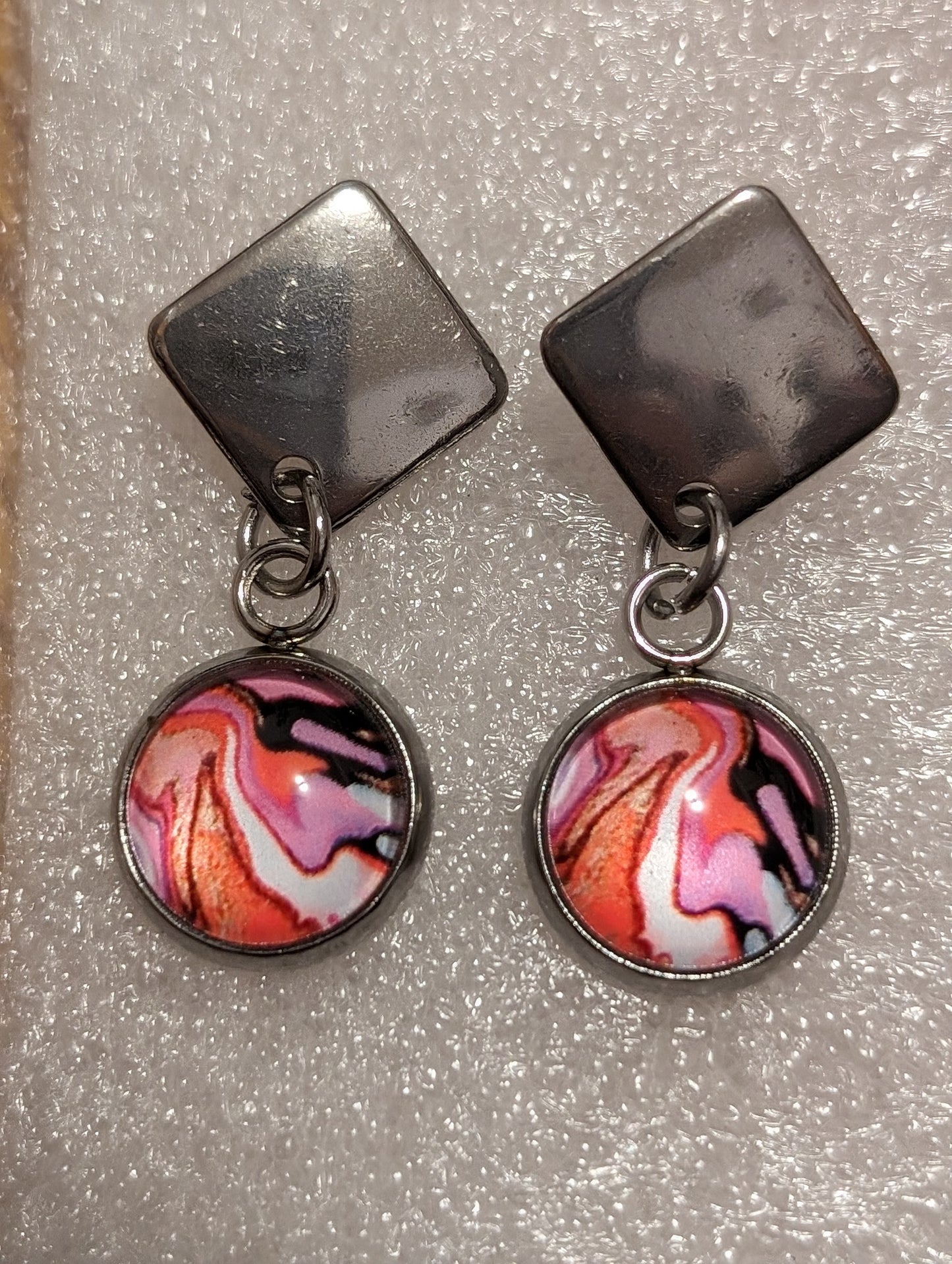 8mm glass cobonch earrings