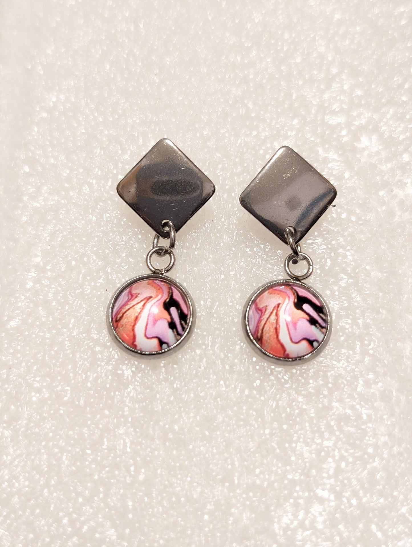 6 mm glass cobonch earrings