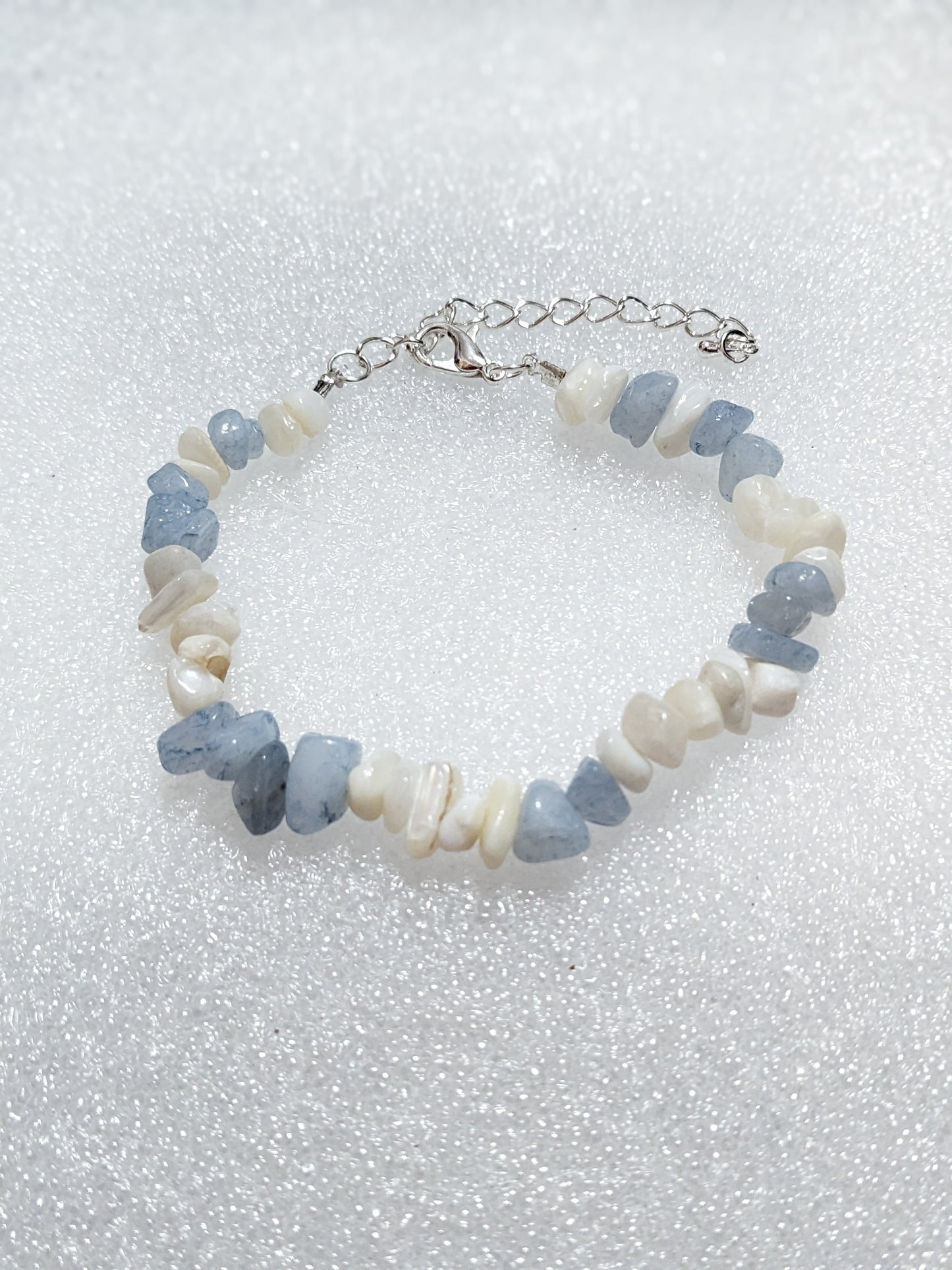 Adjustable stone bracelet