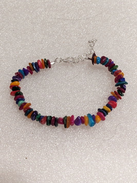 Bright stone bracelet