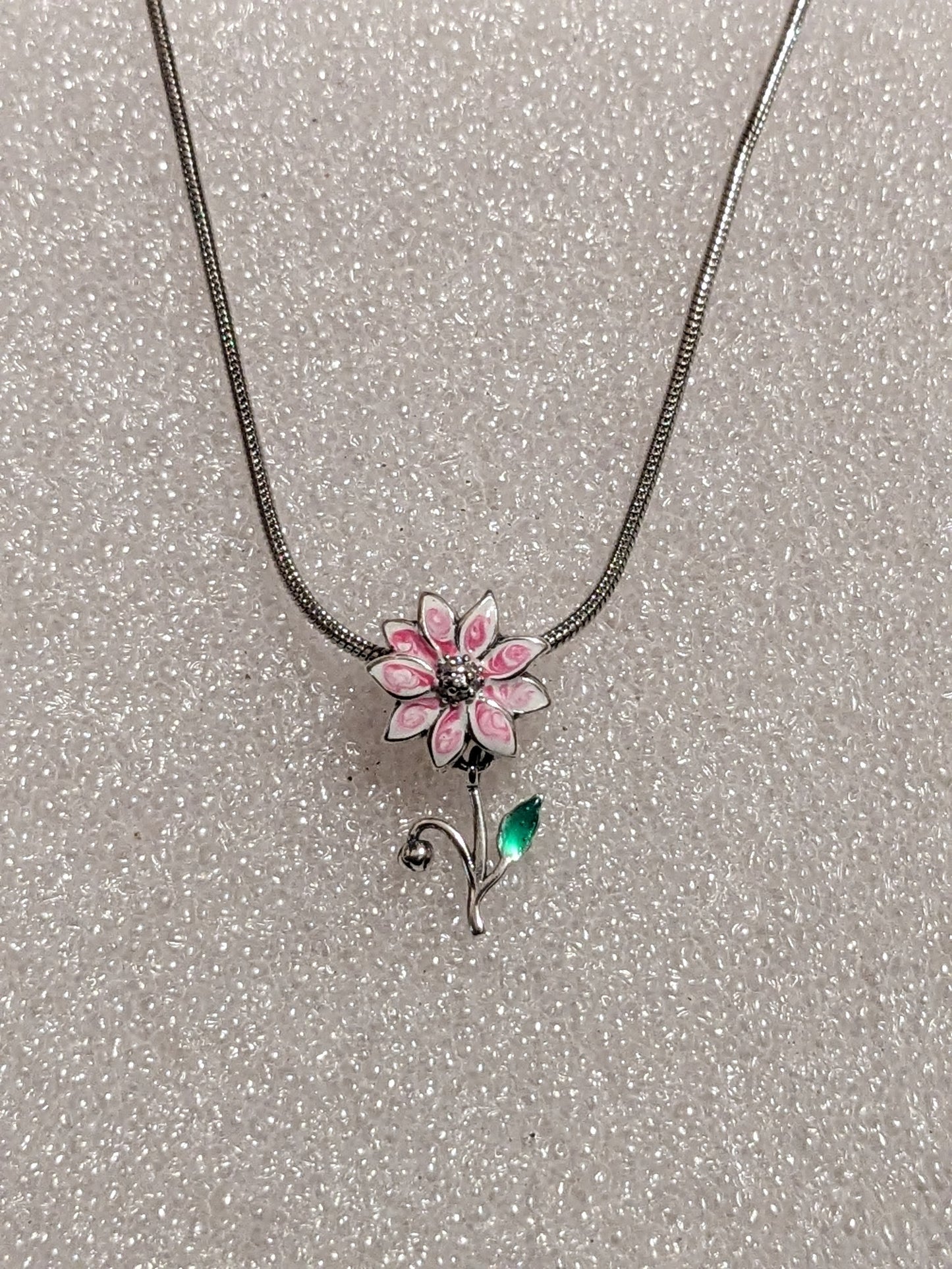 Beautiful 925 flower necklace