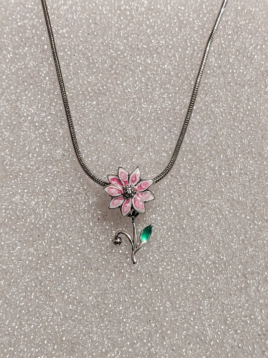 Beautiful 925 flower necklace
