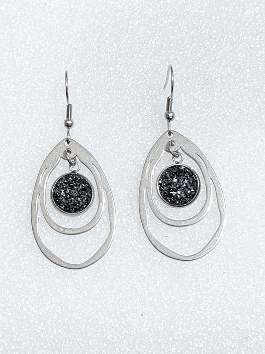 Druzy dangle earrings