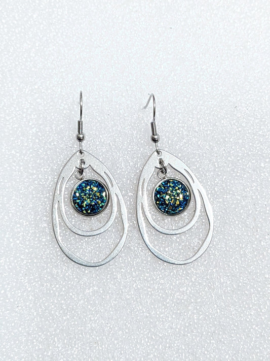 Druzy dangles