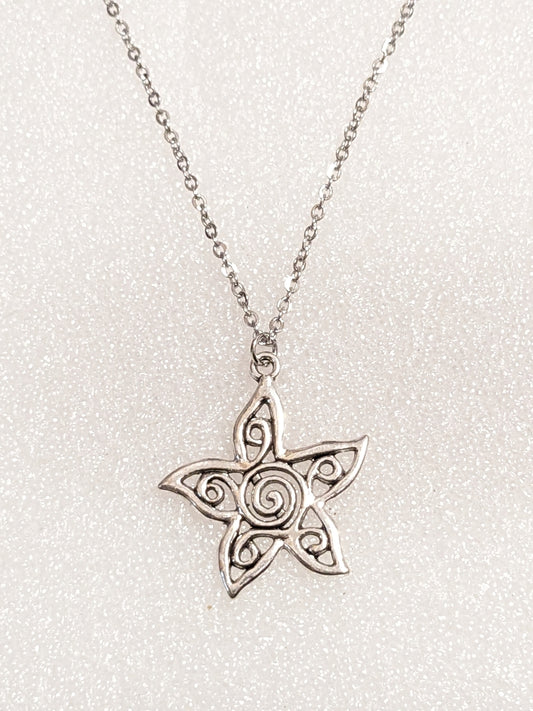 Starry twirl necklace