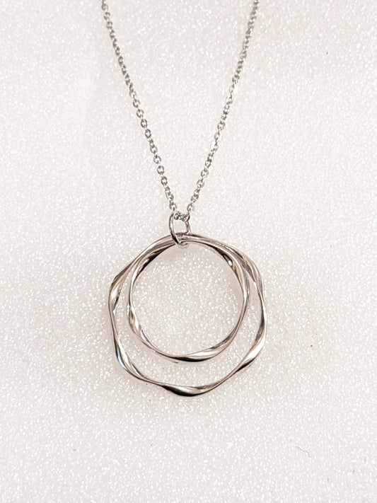 Double hoop necklace