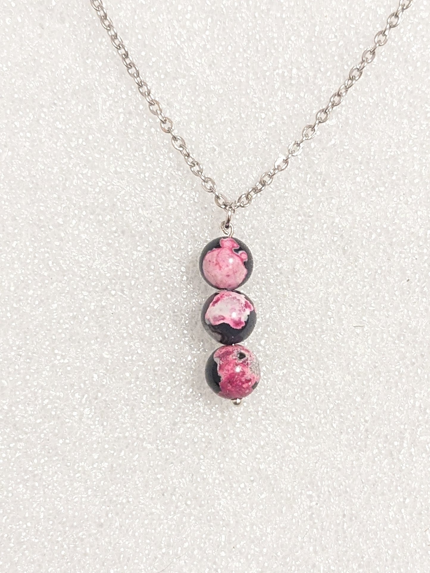 3 stone drop necklace