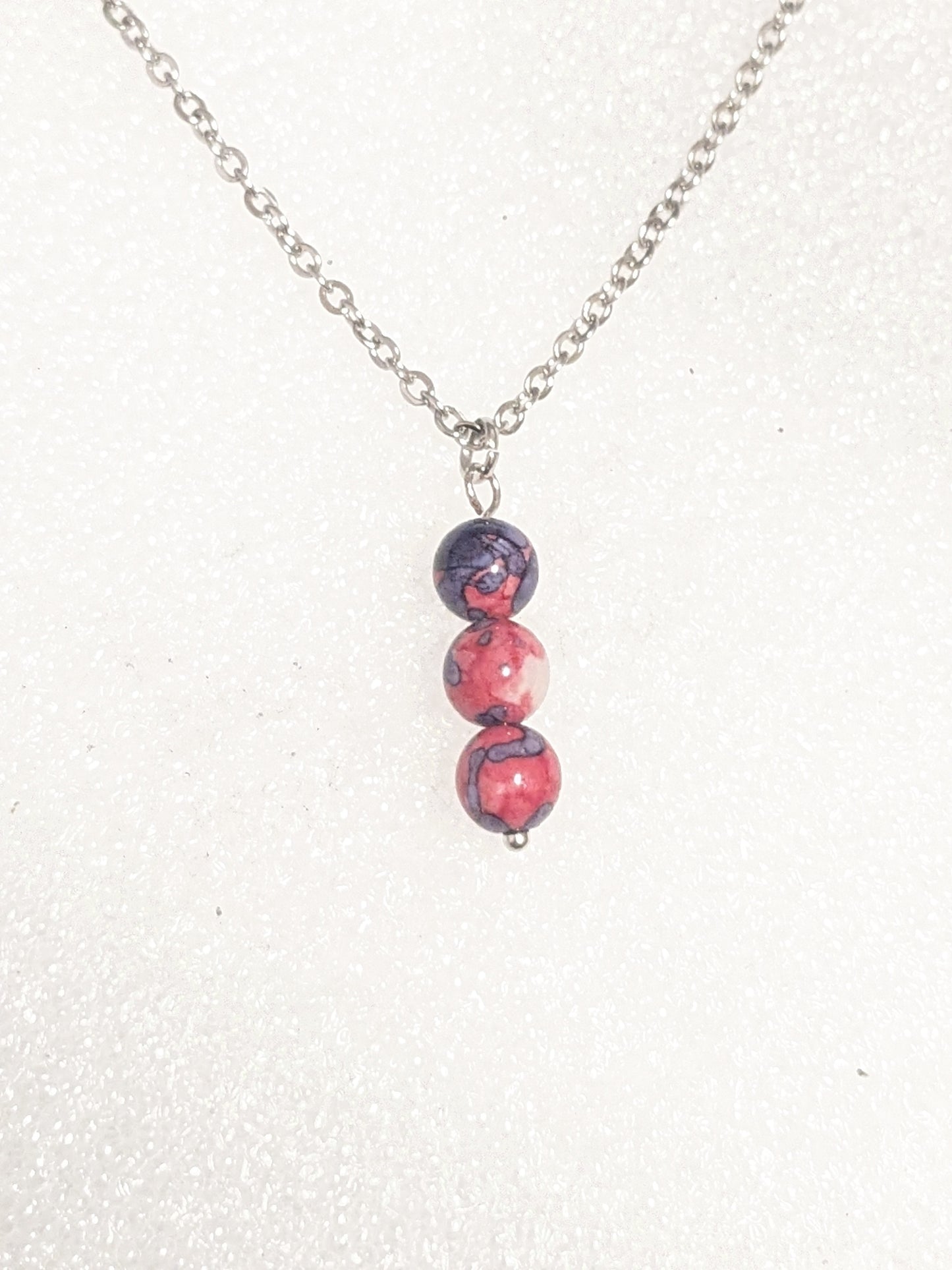 3 stone drop necklace