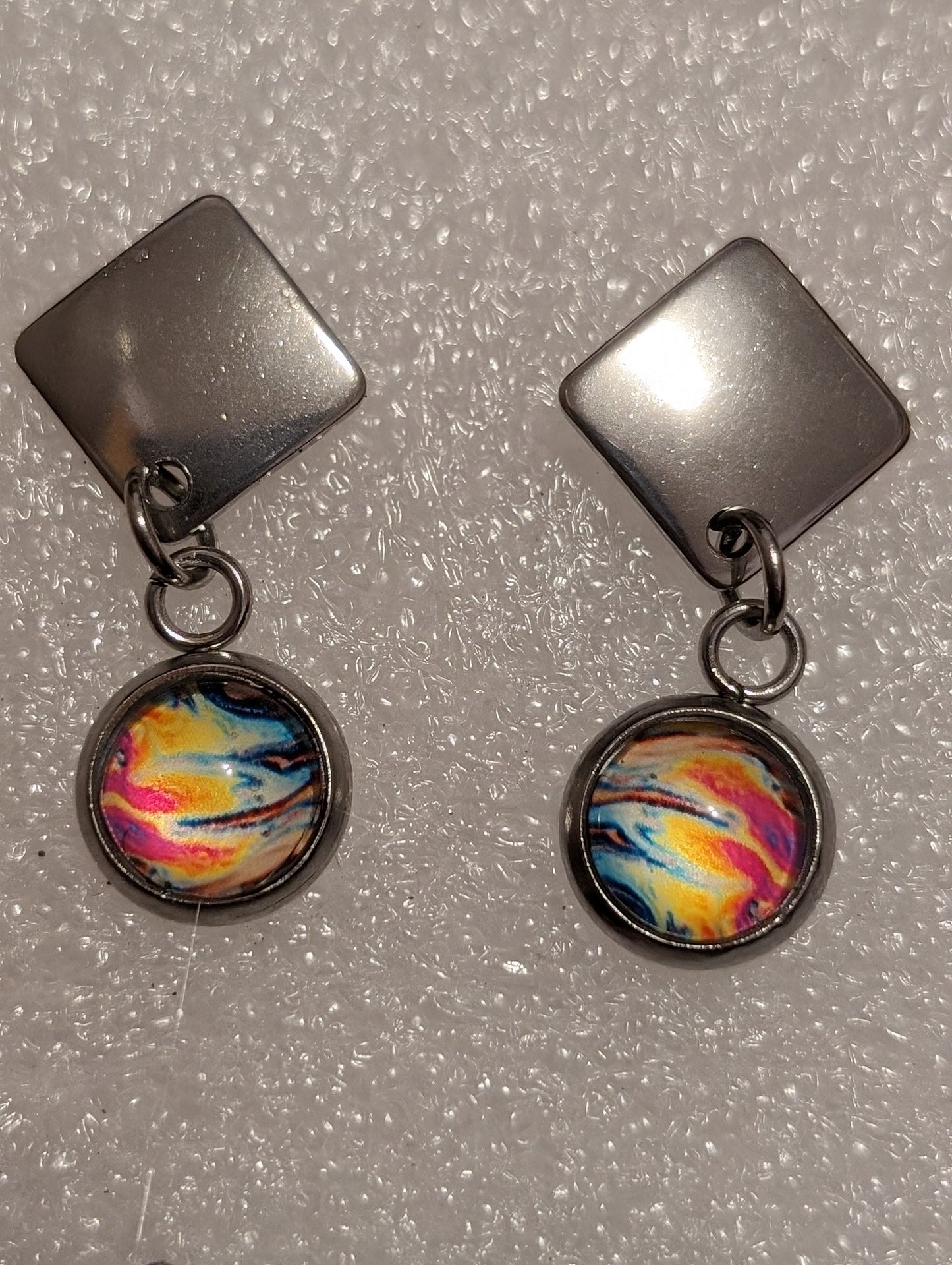 6mm Glass cobonch earrings