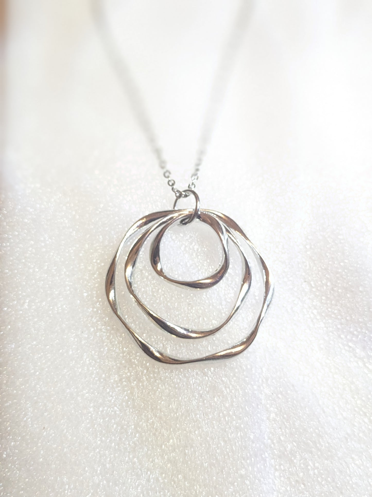 Triple hoop necklace